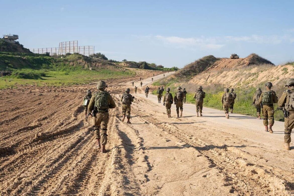 Česká společnost přátel Izraele Israeli-troops-1170x780 Strategická hra Izraele o přežití Izrael a svět  